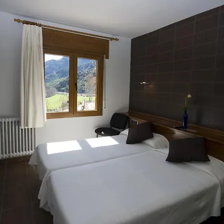 Fonda Farre Guest house Baro (Catalonia)